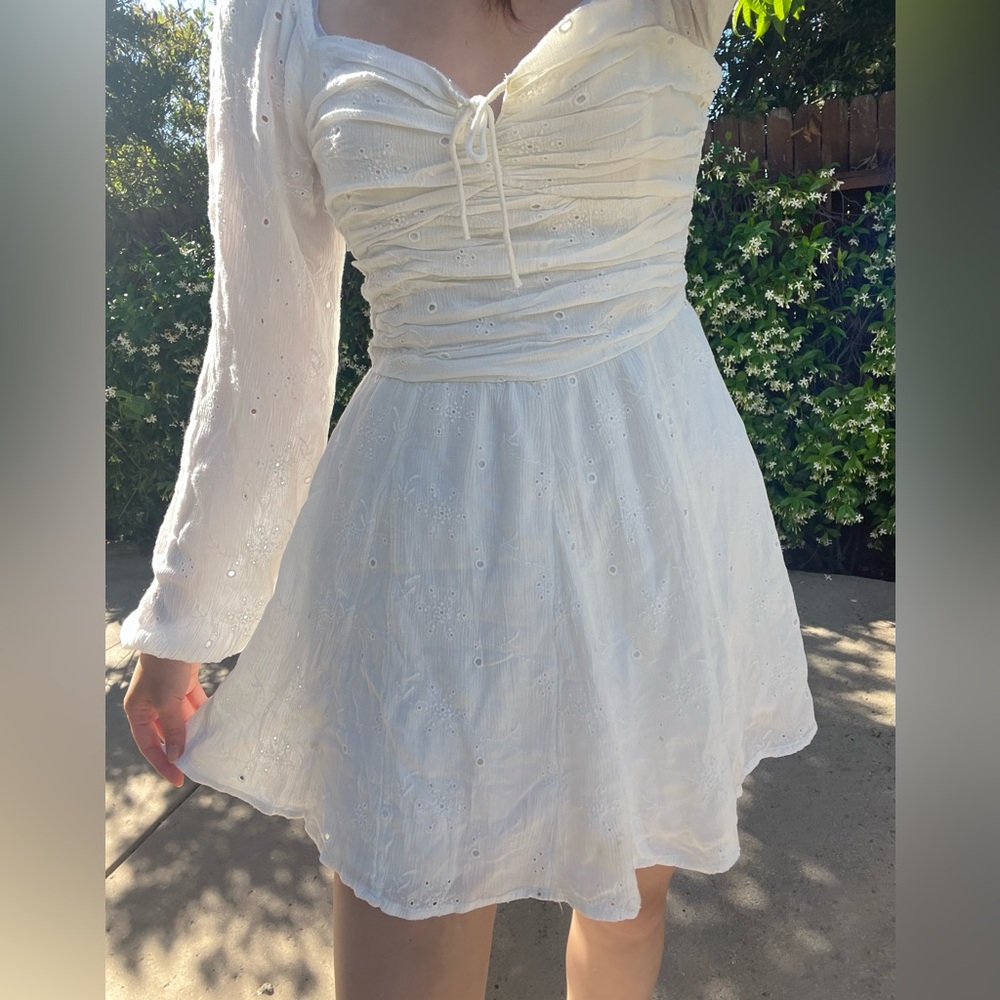 hollister white eyelet longsleeve sundress